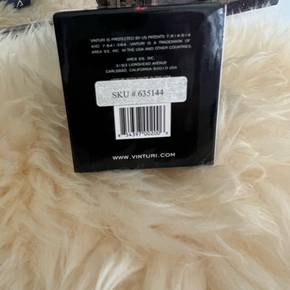 VINTURI Essential Wine Aerator - Picture 3 of 7